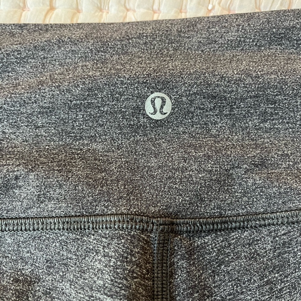 Lulu cropped tights. Never worn